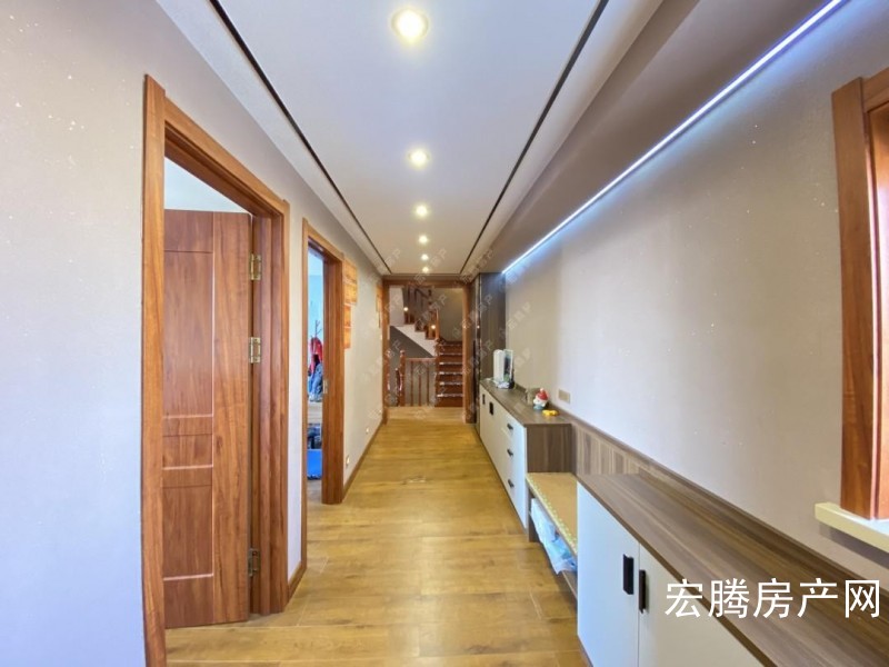 阳光新城 大五居 带露台