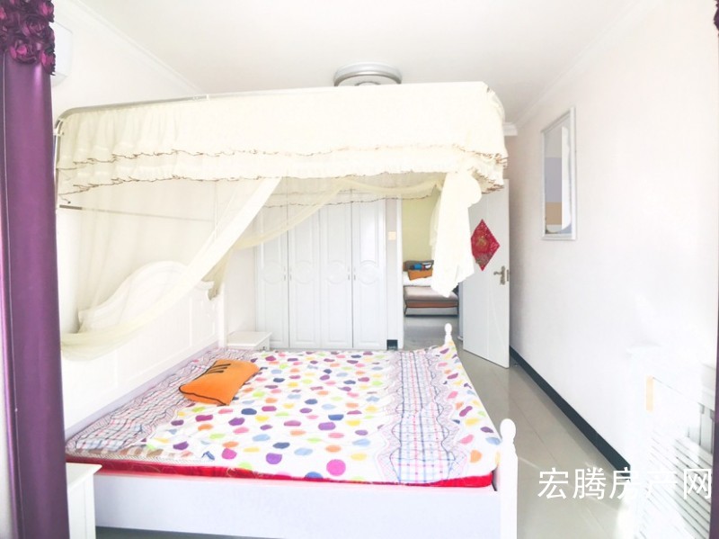 阳光新城.精装2居室，拎包入住，带车库