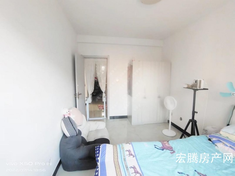 出售荣庆家园二期好楼层领包入住