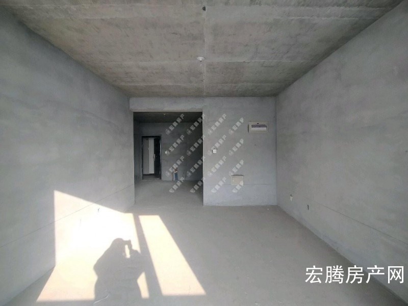 67万旺泰西区电梯大两居客卧朝阳