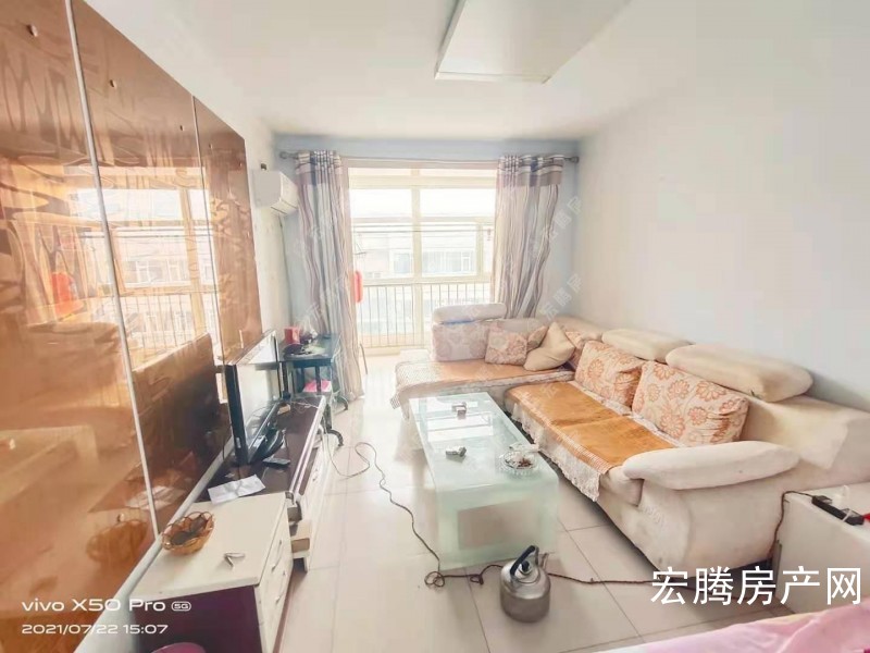 东城一期简单装修领包入住