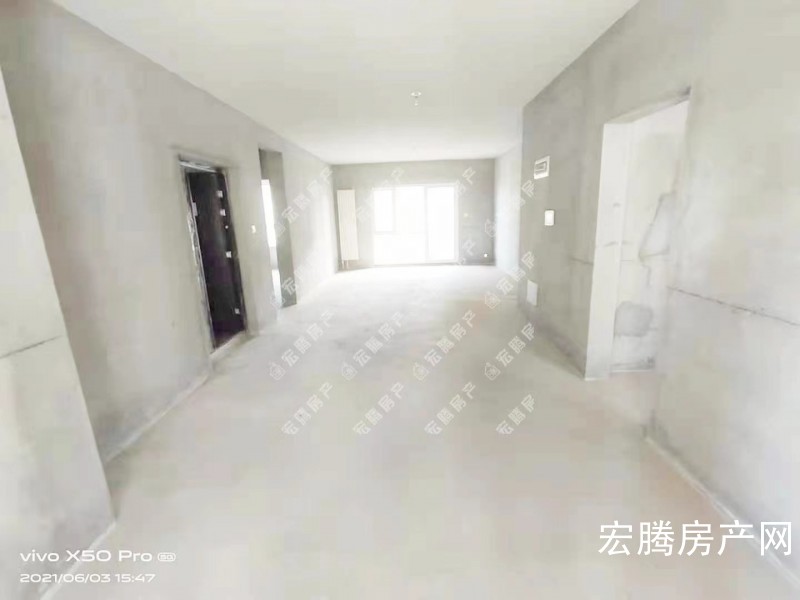 涿鹿中原电梯洋房三阳开泰毛坯大三居诚心出售